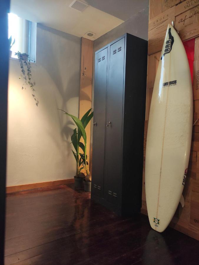 Caruma Surf Hostel Matosinhos  Kültér fotó