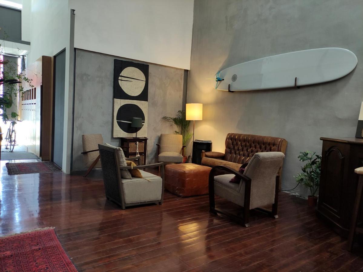 Caruma Surf Hostel Matosinhos  Kültér fotó
